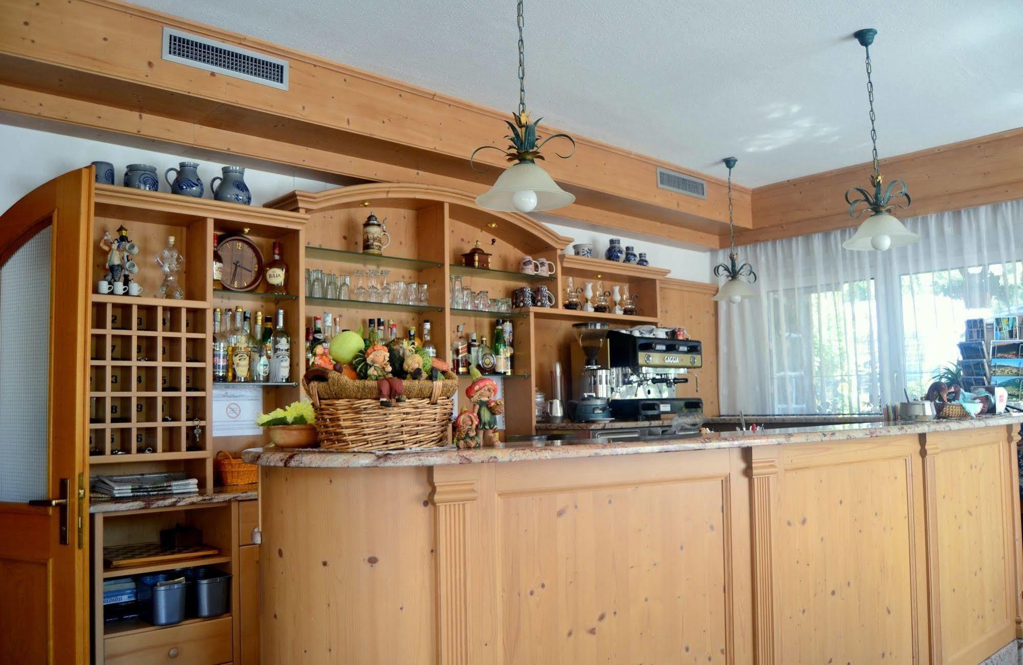 מואנה Albergo Trentino מראה חיצוני תמונה